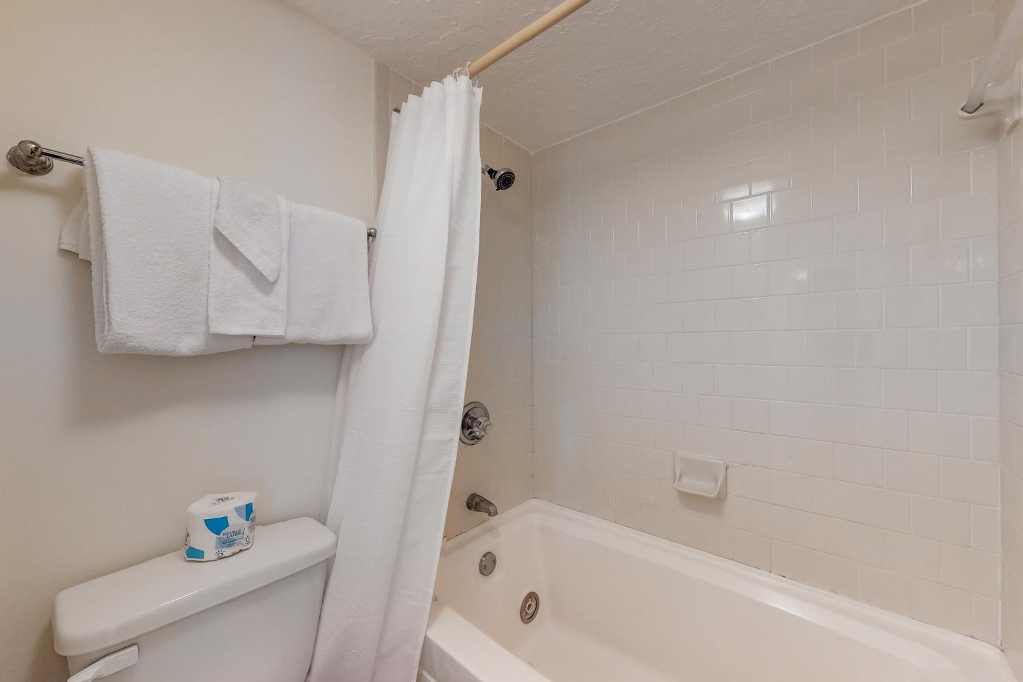 Romar Tower By Meyer Vacation Holiday home *